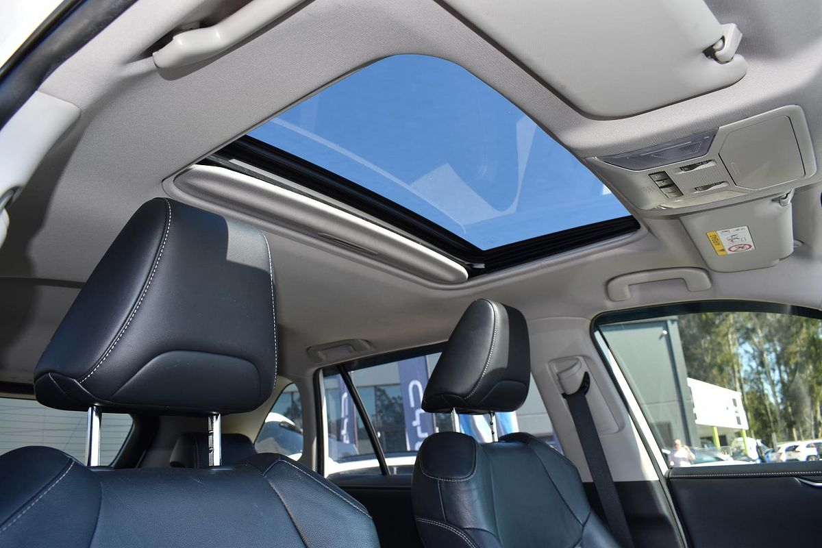 2020 Toyota RAV4 Cruiser AXAH52R