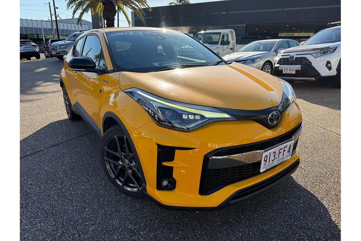 2022 Toyota C-HR GR Sport ZYX10R