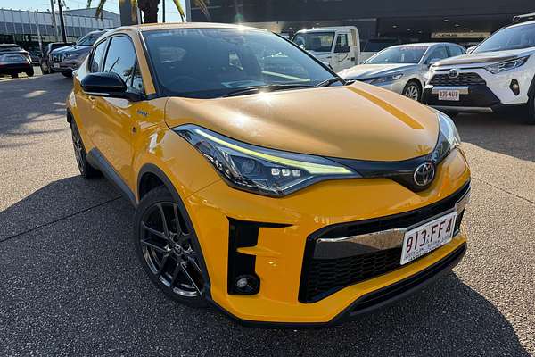 2022 Toyota C-HR GR Sport ZYX10R