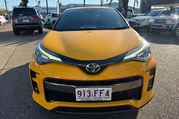 2022 Toyota C-HR GR Sport ZYX10R