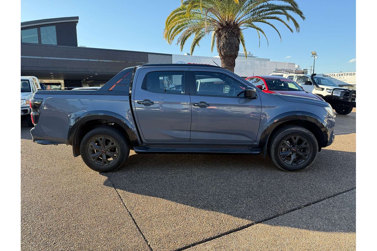 2023 Isuzu D-MAX X-TERRAIN  4X4