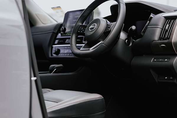 2024 Nissan Pathfinder Ti-L R53