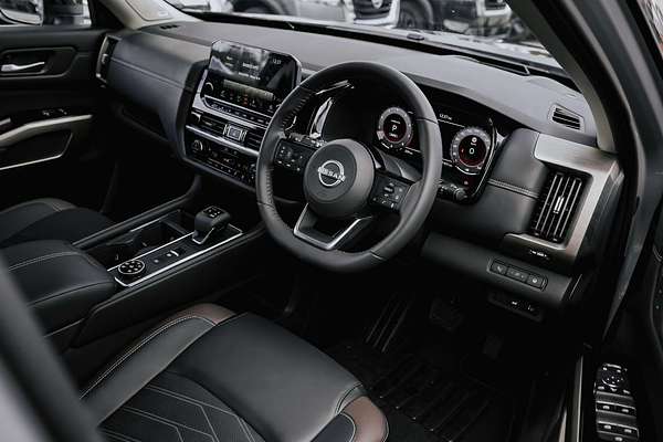 2024 Nissan Pathfinder Ti-L R53