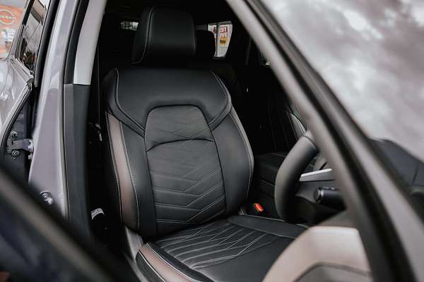 2024 Nissan Pathfinder Ti-L R53