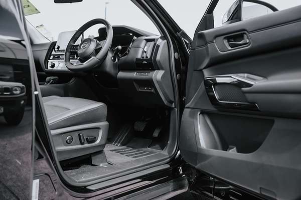 2024 Nissan Pathfinder ST-L R53