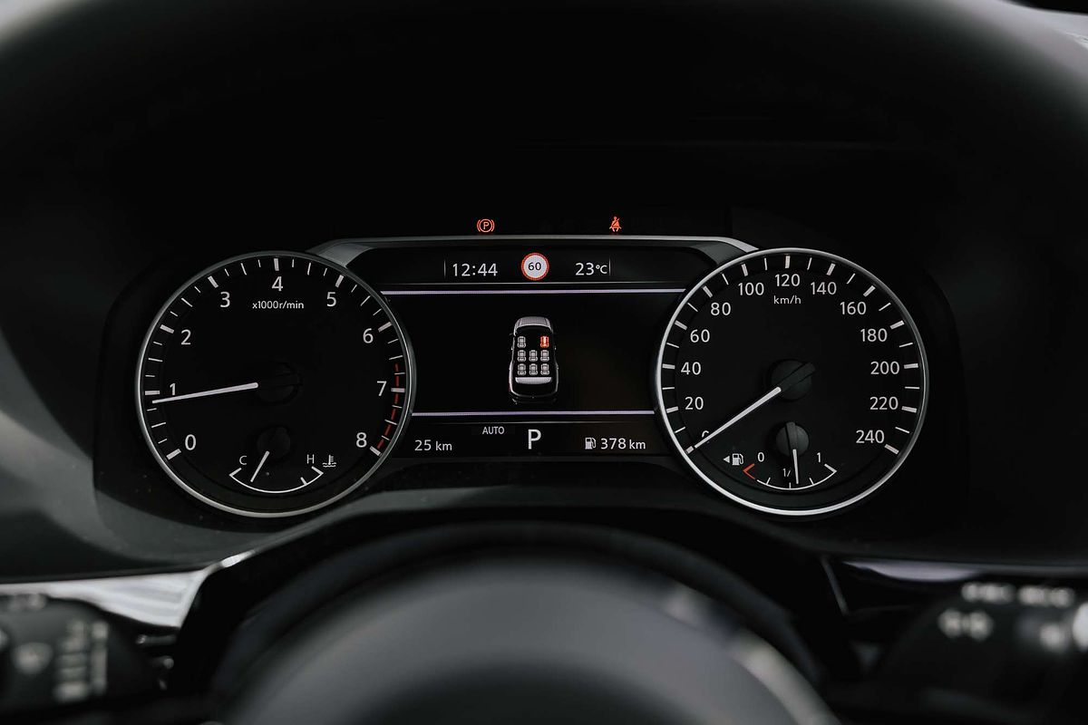 2024 Nissan Pathfinder ST-L R53