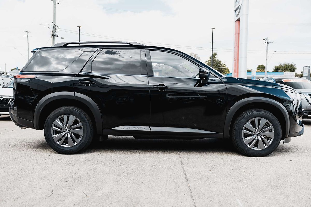 2024 Nissan Pathfinder ST-L R53