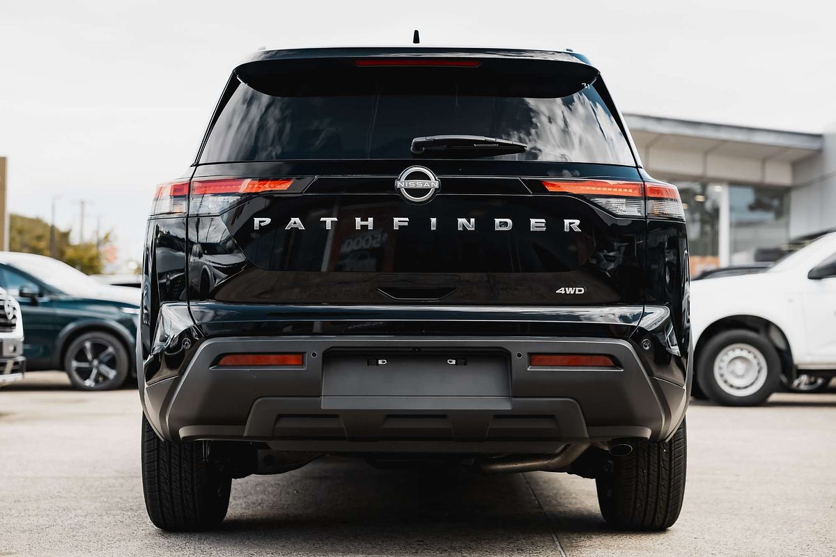 2024 Nissan Pathfinder ST-L R53