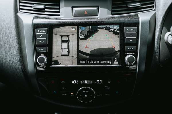 2025 Nissan Navara ST-X D23 4X4