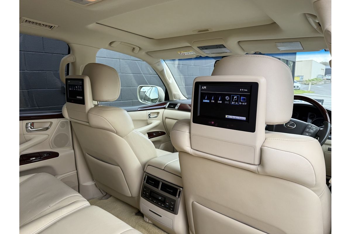 2015 Lexus LX LX570 URJ201R