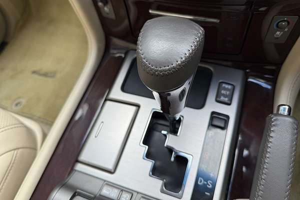 2015 Lexus LX LX570 URJ201R