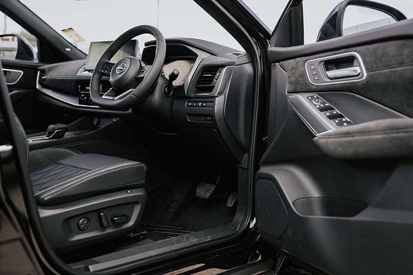 2025 Nissan QASHQAI Ti-L J12