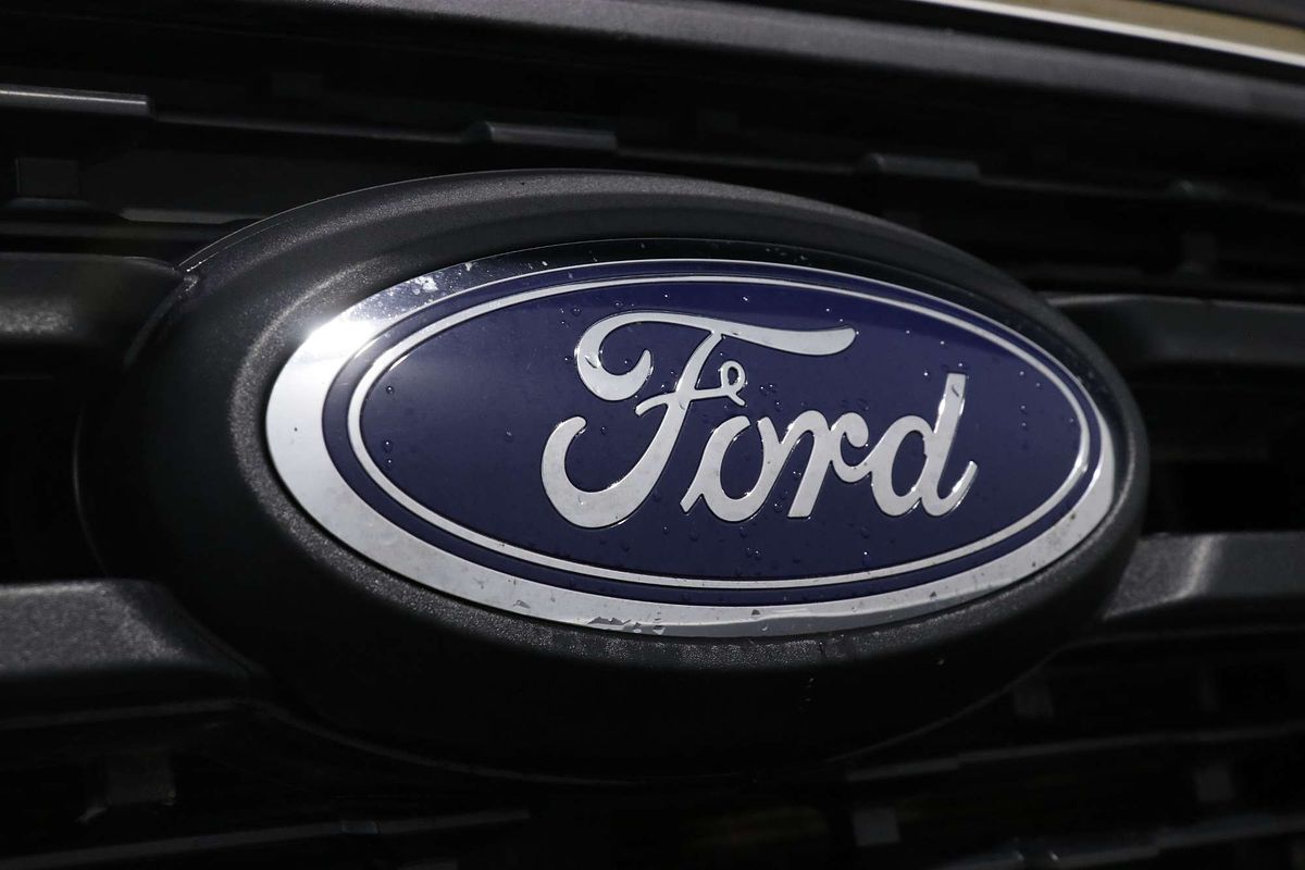 2022 Ford Ranger XL Hi-Rider Rear Wheel Drive 2.0L