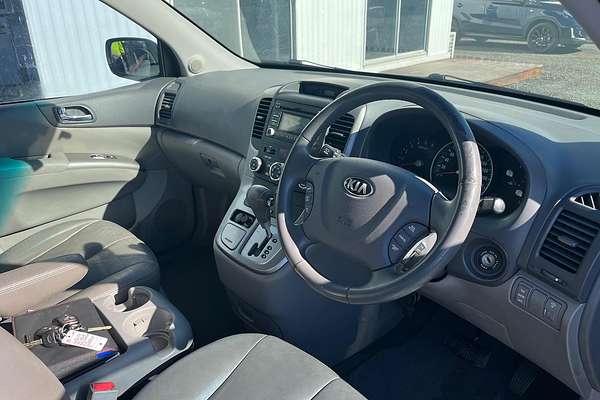 2014 Kia Grand Carnival Si VQ