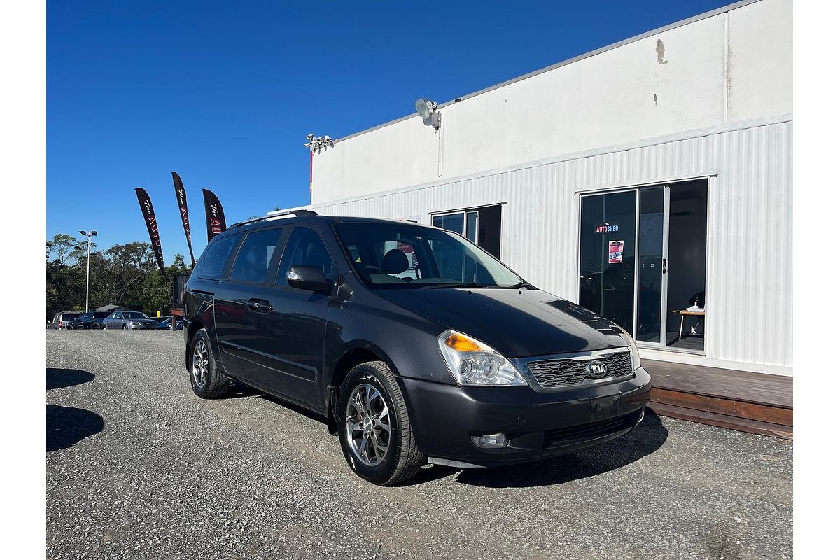 2014 Kia Grand Carnival Si VQ