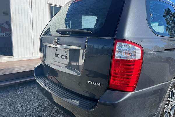 2014 Kia Grand Carnival Si VQ