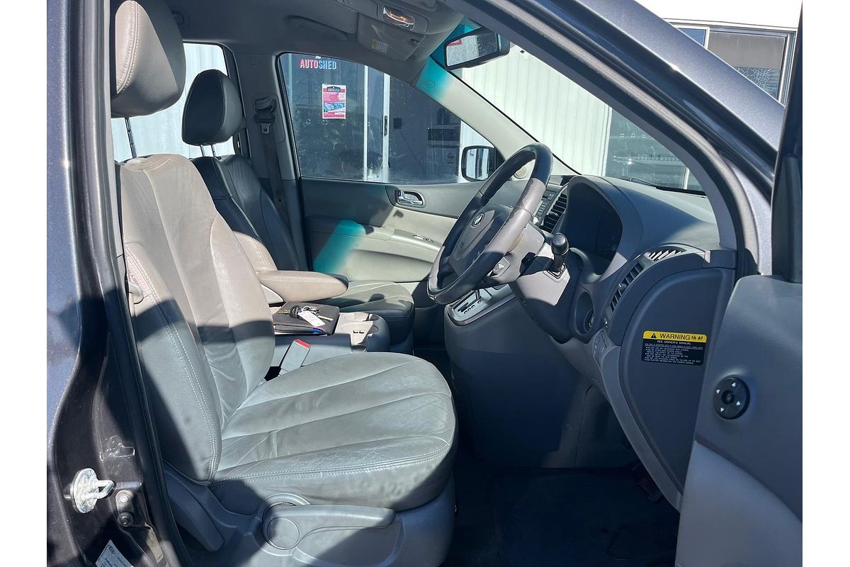 2014 Kia Grand Carnival Si VQ