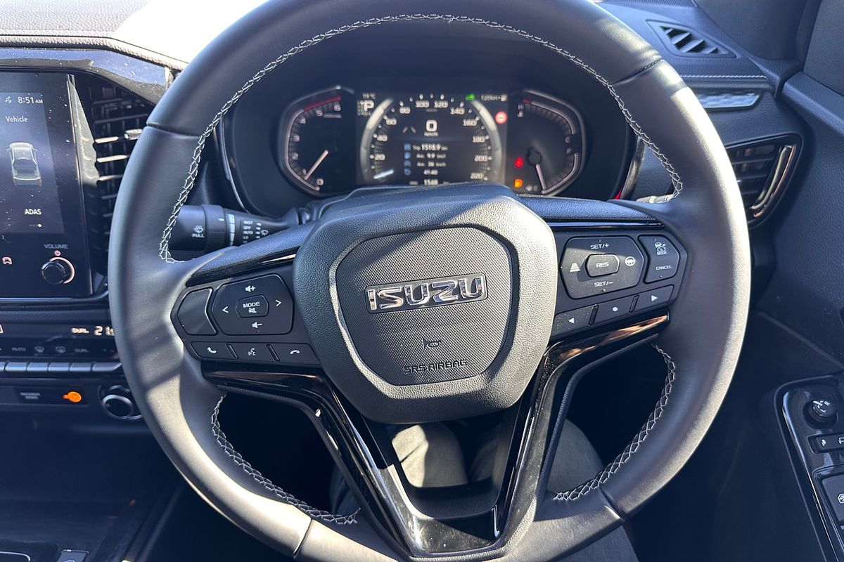 2024 Isuzu D-MAX BLADE 4X4