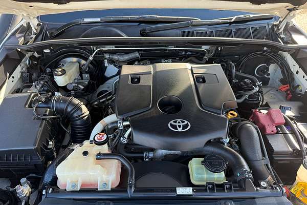2021 Toyota Hilux SR GUN126R 4X4