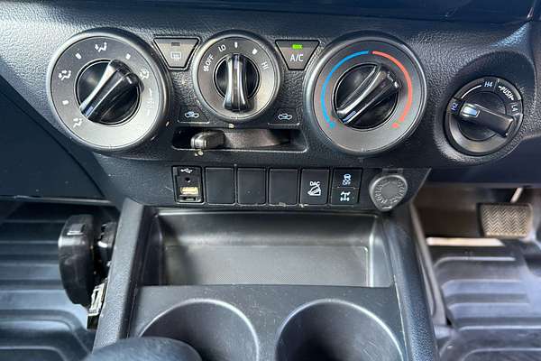 2021 Toyota Hilux SR GUN126R 4X4