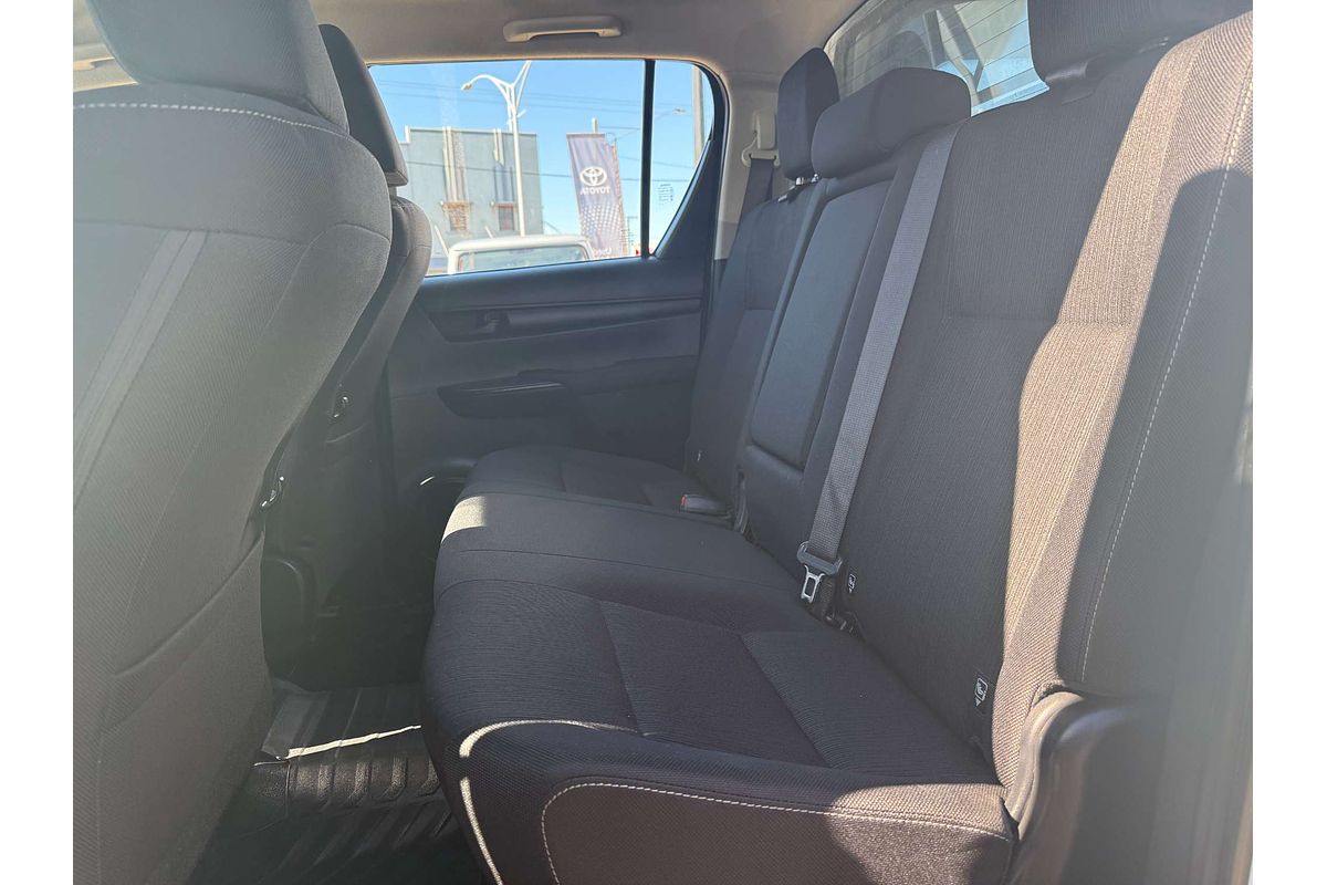 2021 Toyota Hilux SR GUN126R 4X4