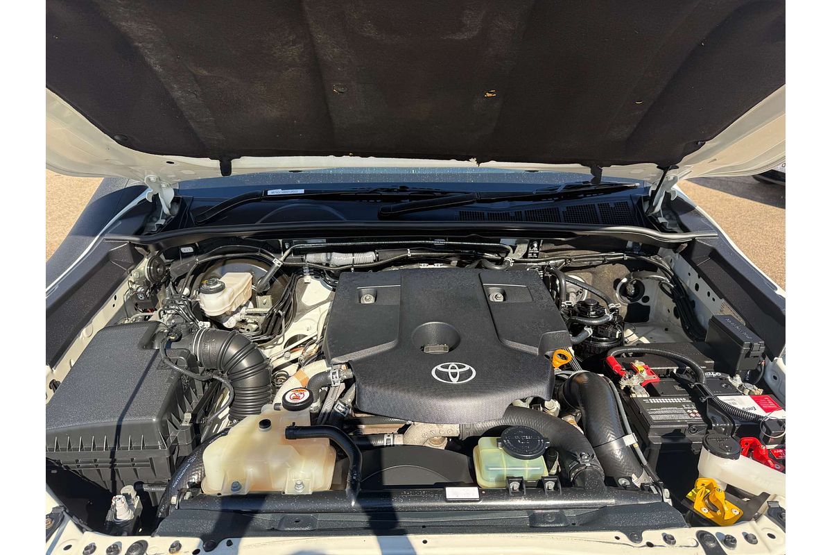 2021 Toyota Hilux SR GUN126R 4X4