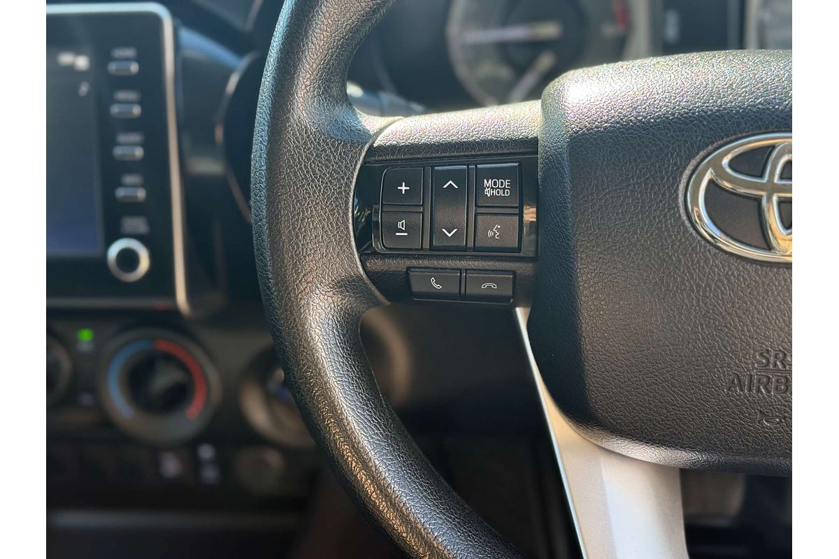 2021 Toyota Hilux SR GUN126R 4X4