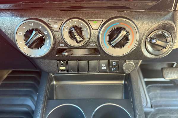2021 Toyota Hilux SR GUN126R 4X4
