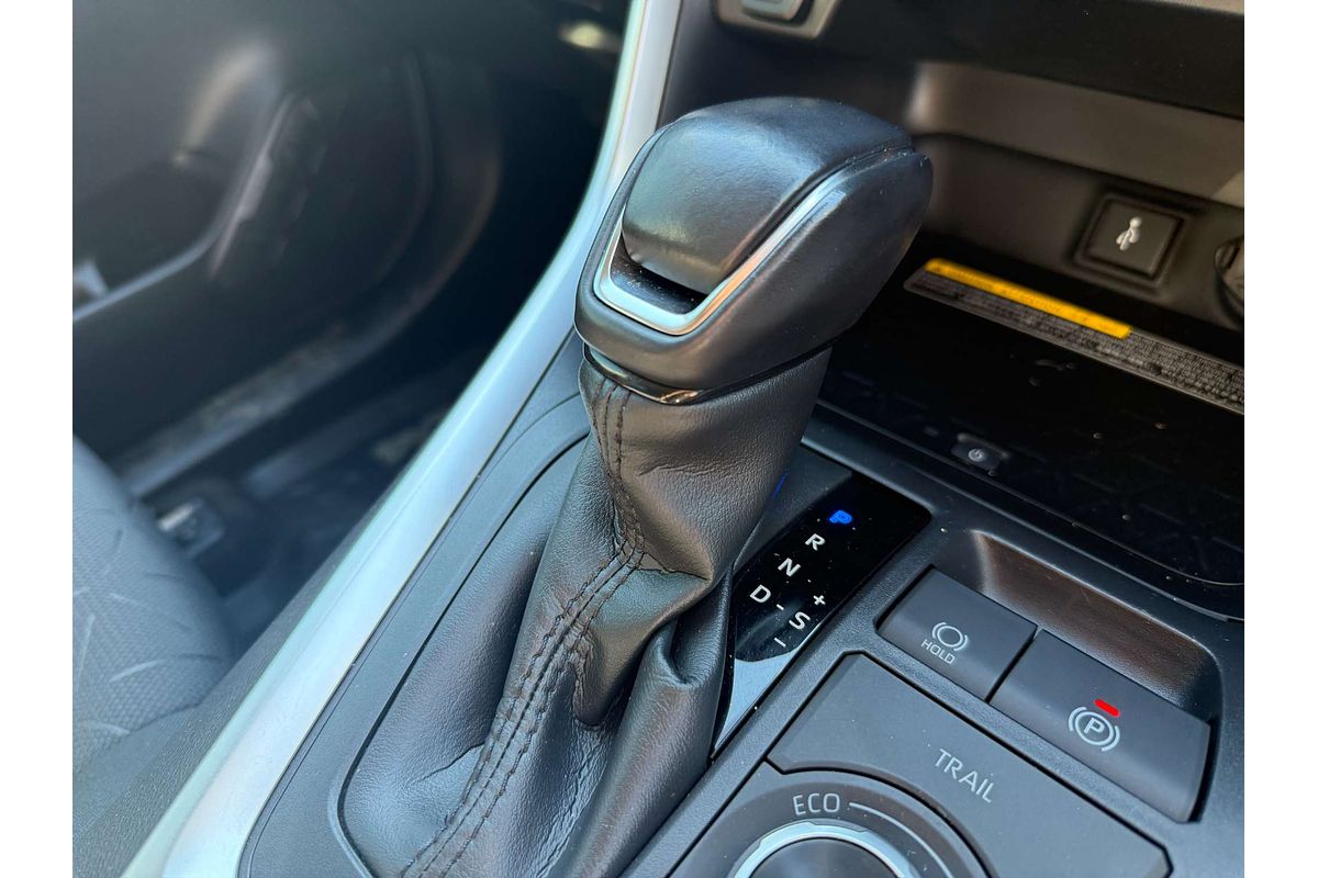 2020 Toyota RAV4 GXL AXAH54R