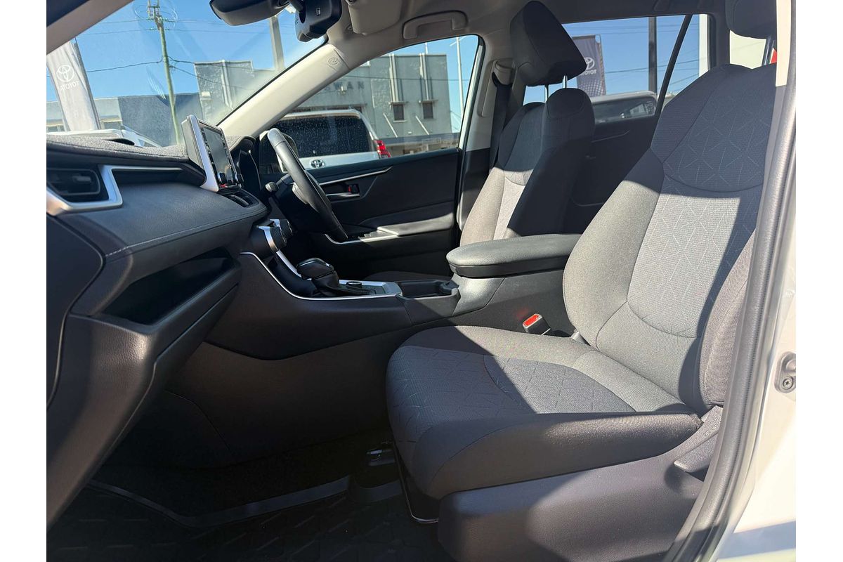 2020 Toyota RAV4 GXL AXAH54R