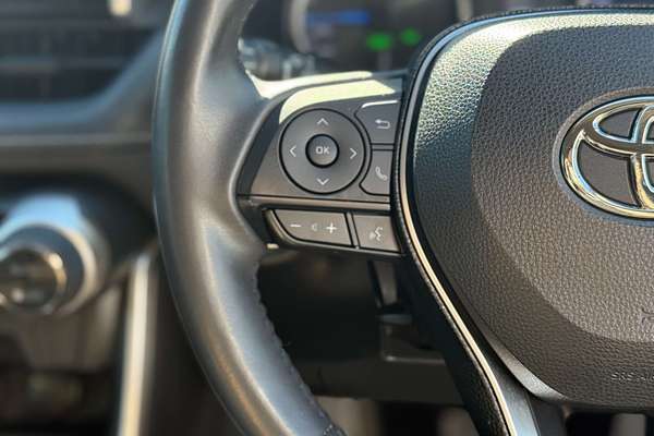 2020 Toyota RAV4 GXL AXAH54R