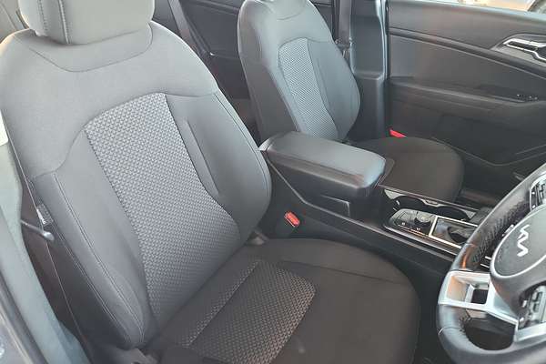 2021 Kia Sportage S NQ5