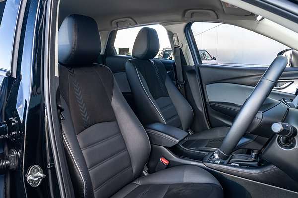 2024 Mazda CX-3 Sp20 2.0P/6At