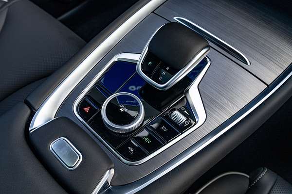 2025 Chery Tiggo 7 Pro Ultimate Phev/7At