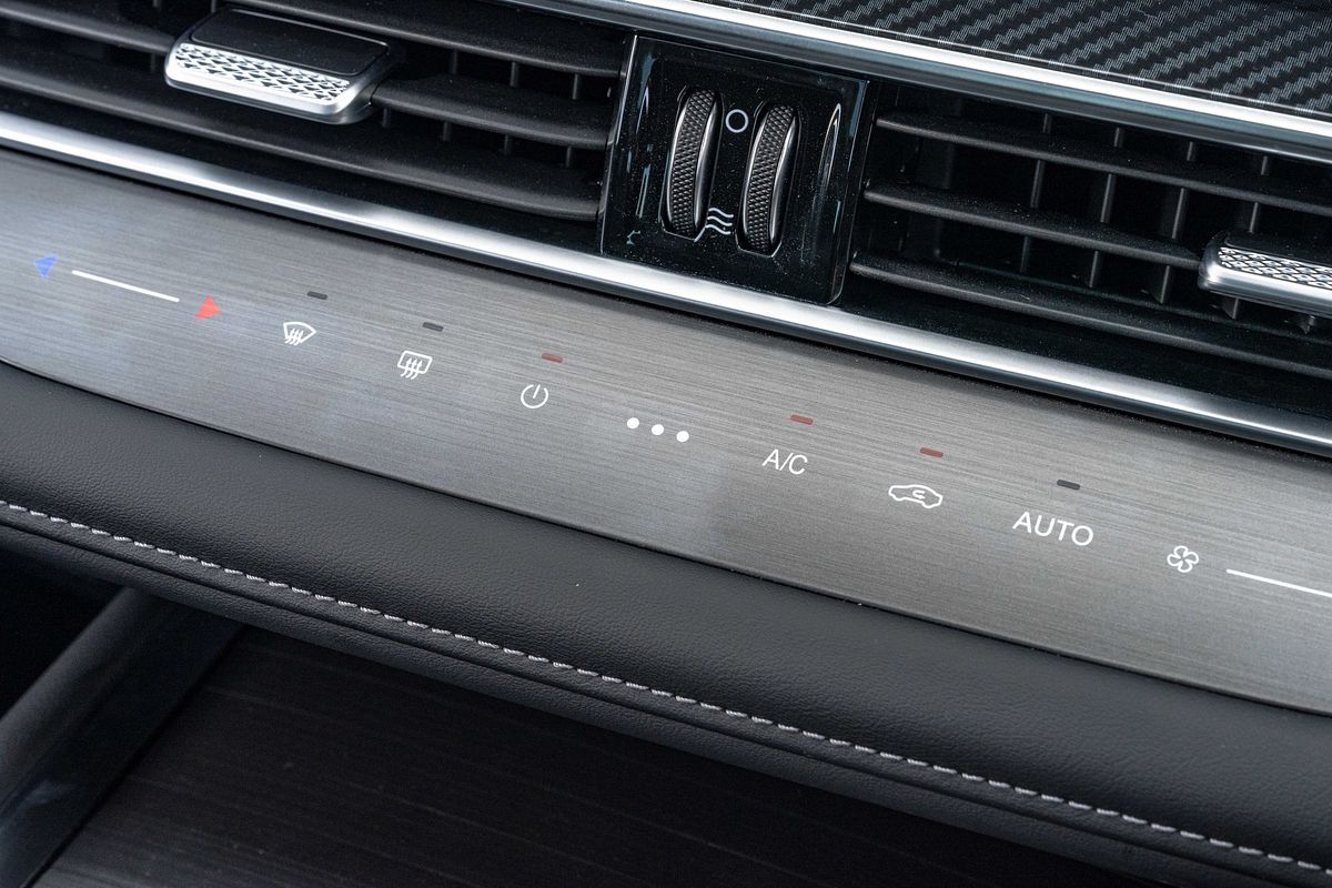 2025 Chery Tiggo 7 Pro Ultimate Phev/7At