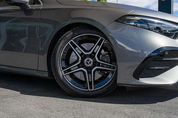 2023 Mercedes-Benz A-Class A250 V177