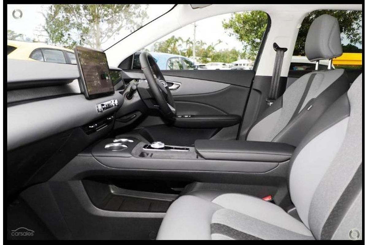 2025 MG MGS5 EV Essence 49 ZS3EM