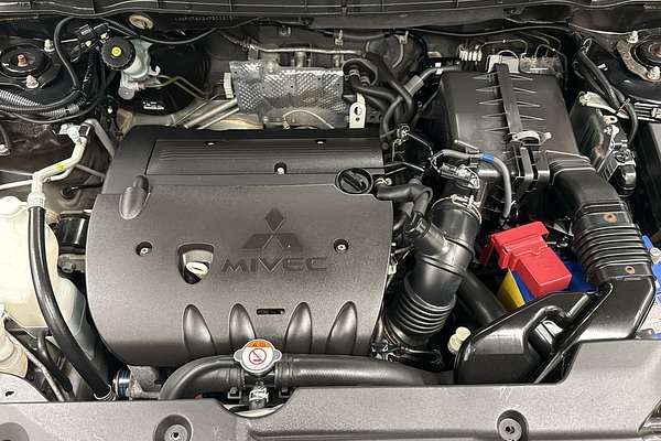 2016 Mitsubishi X LS XC