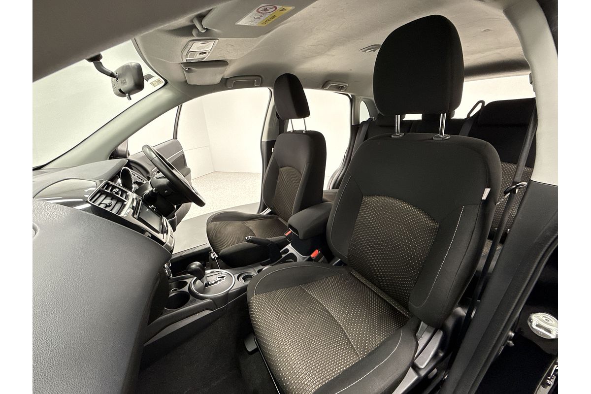 2016 Mitsubishi X LS XC