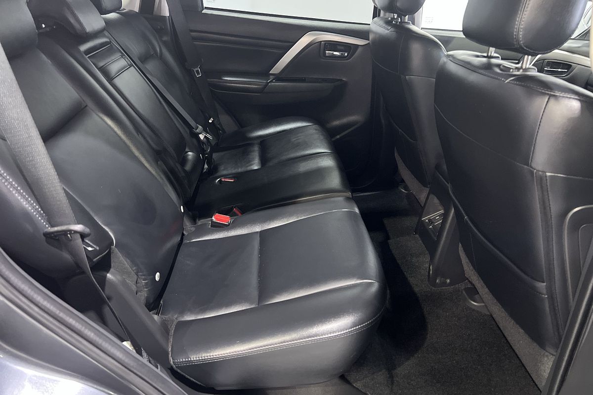 2022 Mitsubishi Pajero Sport GLS QF