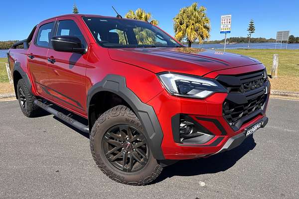 2024 Isuzu D-MAX BLADE 4X4