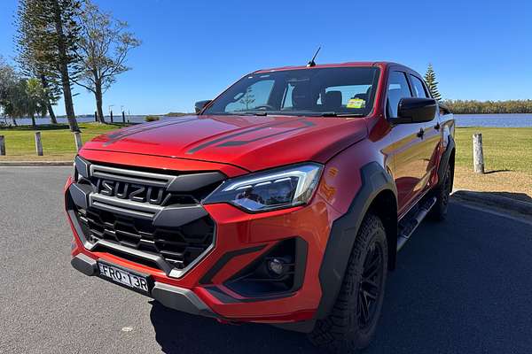 2024 Isuzu D-MAX BLADE 4X4