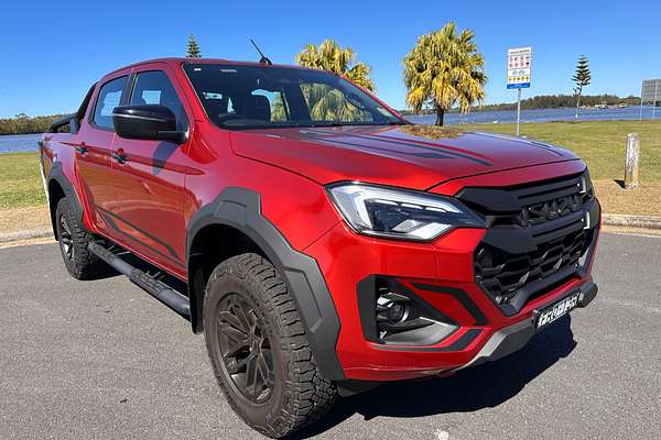 2024 Isuzu D-MAX BLADE 4X4