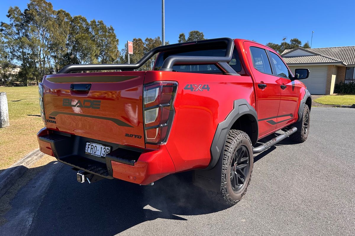 2024 Isuzu D-MAX BLADE 4X4