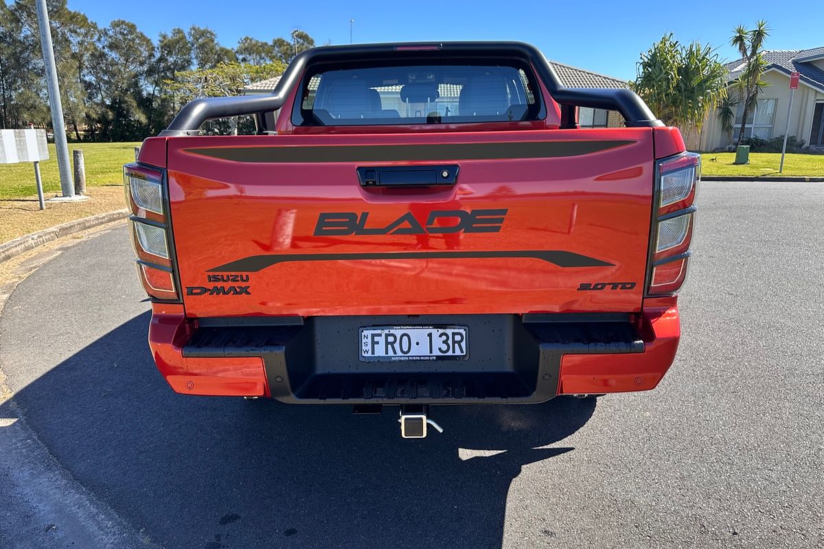 2024 Isuzu D-MAX BLADE 4X4