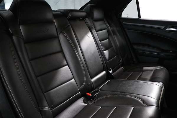 2013 Chrysler 300 SRT-8 Core LX