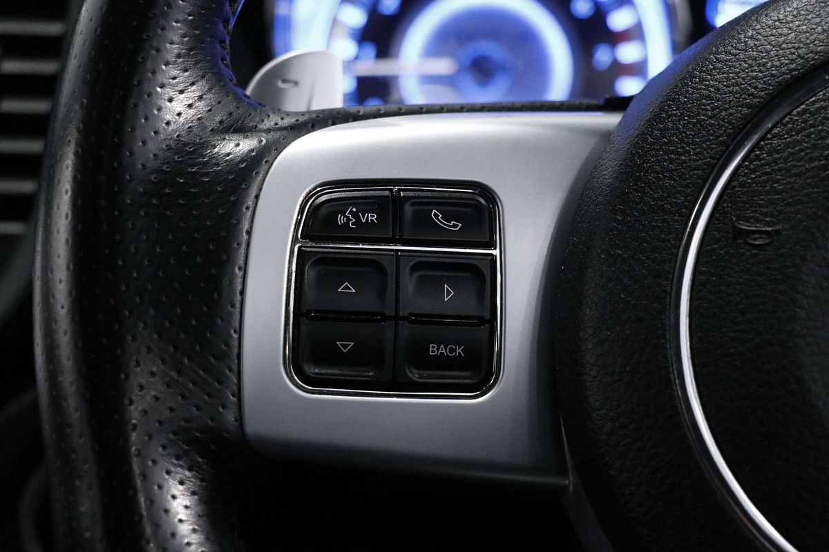 2013 Chrysler 300 SRT-8 Core LX