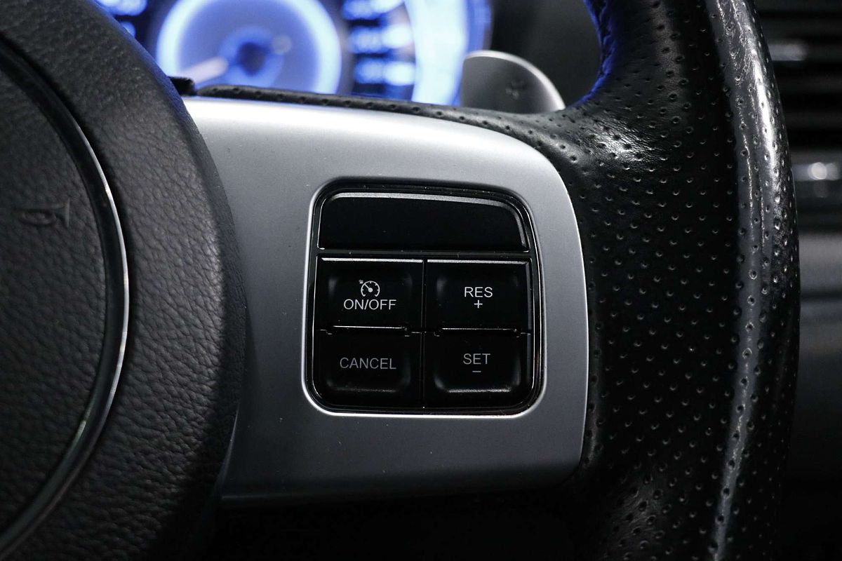 2013 Chrysler 300 SRT-8 Core LX
