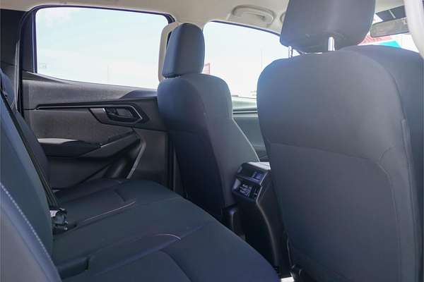 2022 Isuzu D-MAX SX 4X4