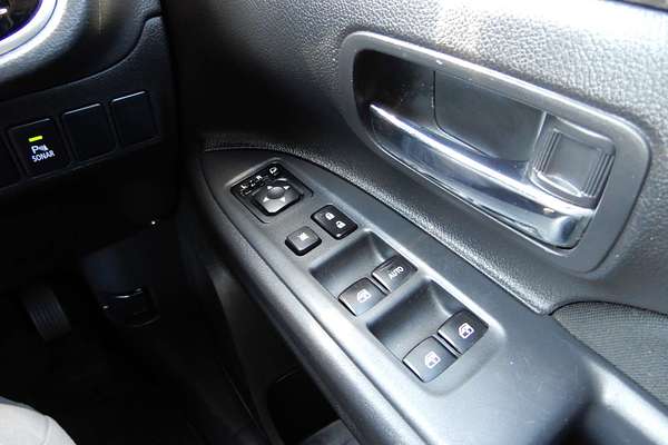 2017 Mitsubishi Outlander LS ZK